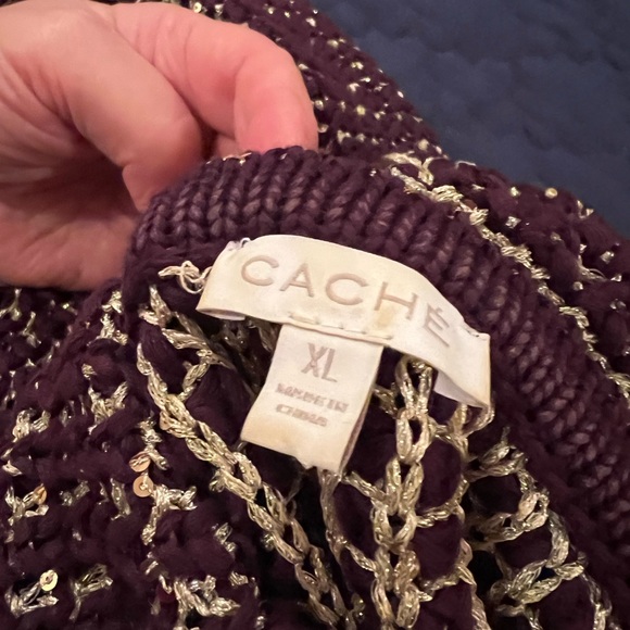 Cache fancy purple and gold sweater size XL - Picture 4 of 5